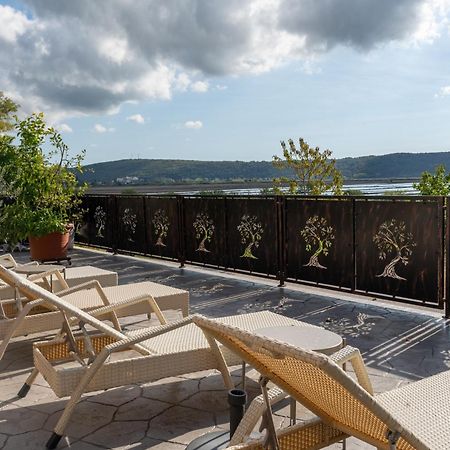 Apartments Gea Луция Экстерьер фото