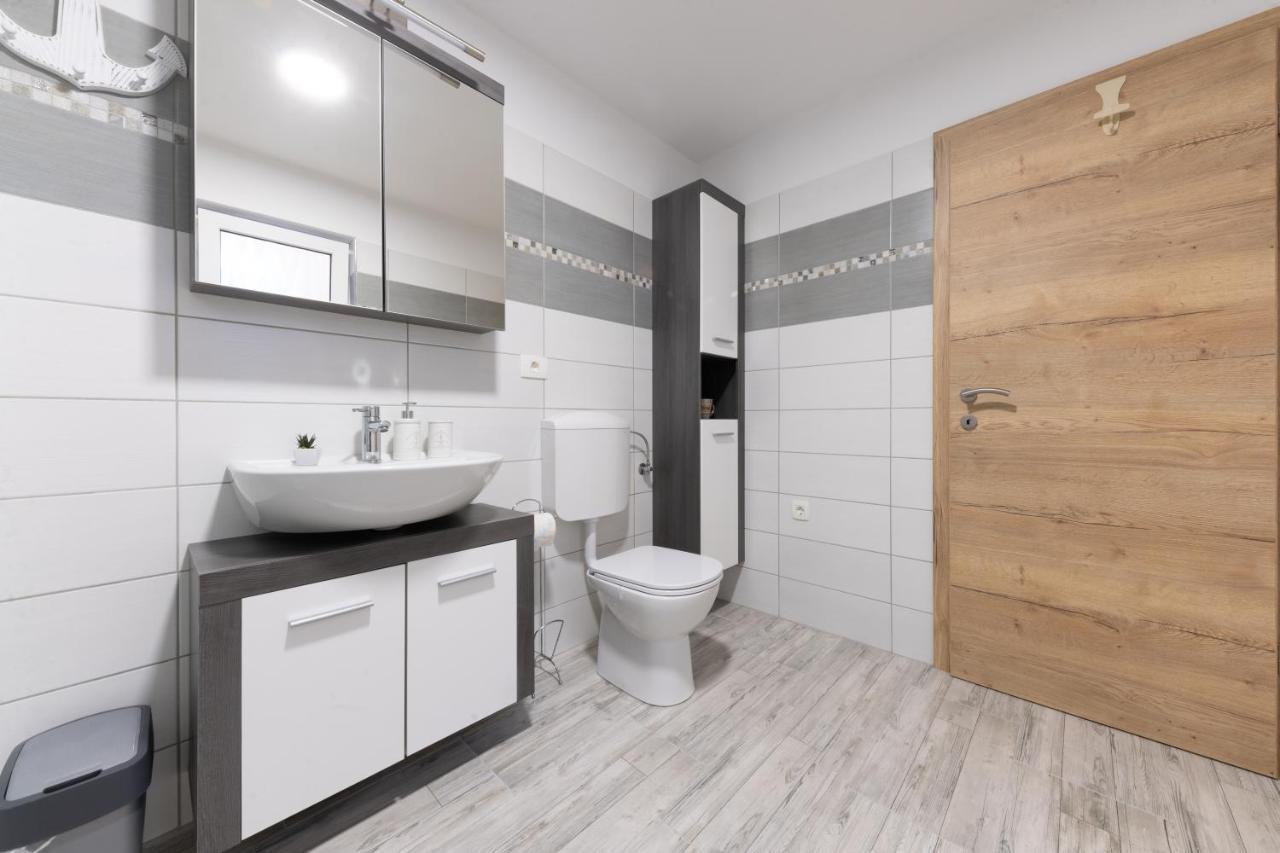 Apartments Gea Луция Экстерьер фото