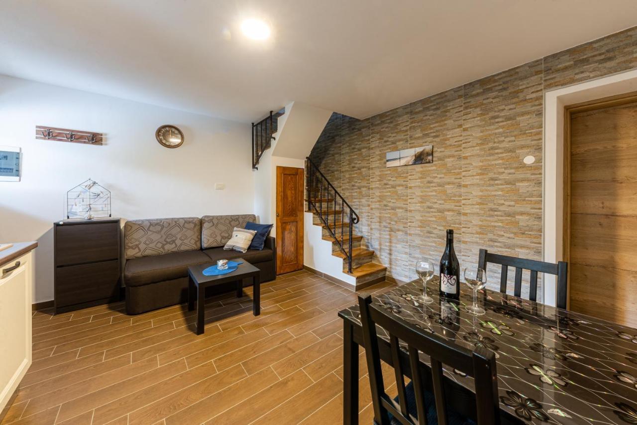 Apartments Gea Луция Экстерьер фото