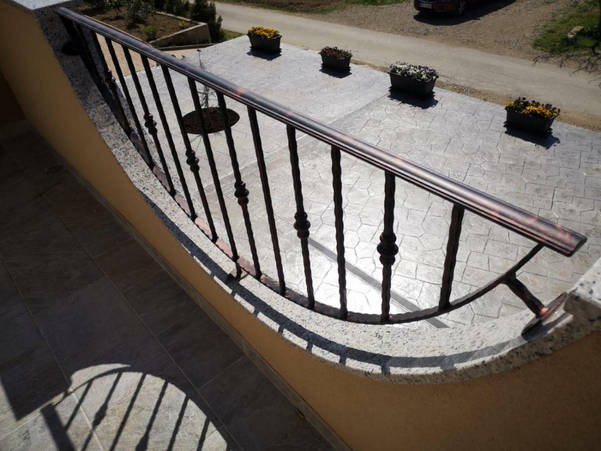 Apartments Gea Луция Экстерьер фото