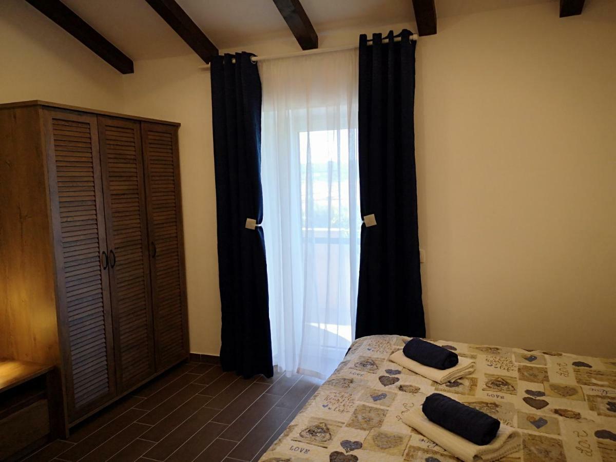 Apartments Gea Луция Экстерьер фото