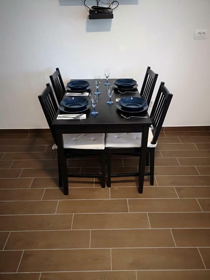 Apartments Gea Луция Экстерьер фото