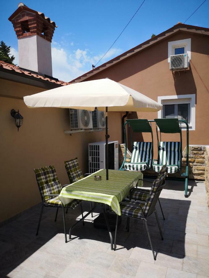 Apartments Gea Луция Экстерьер фото