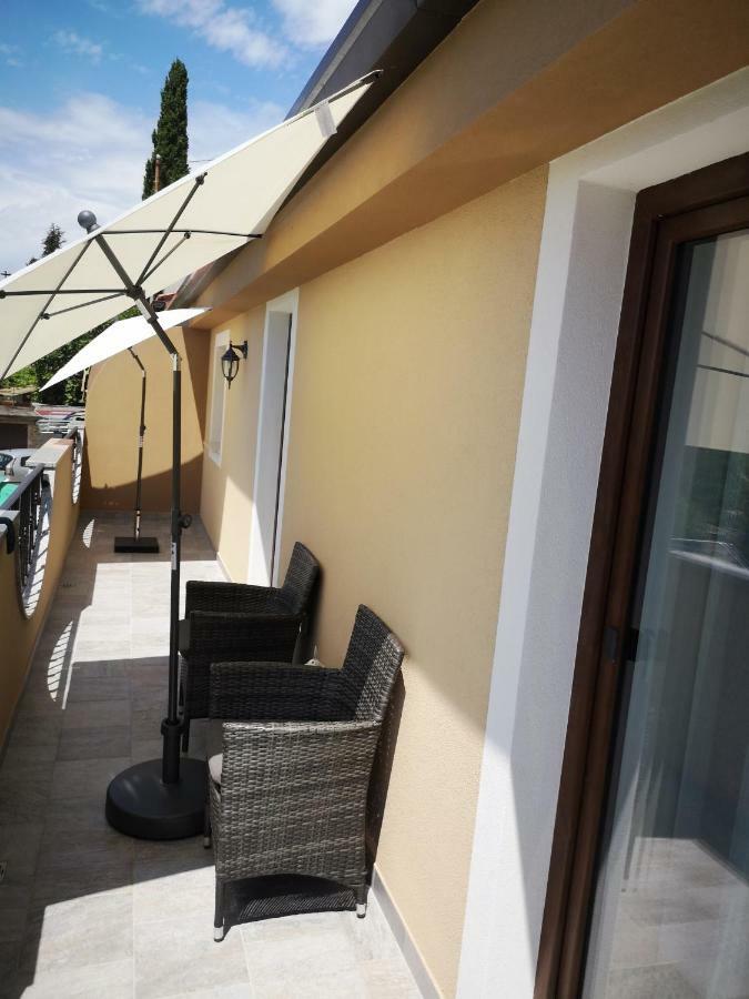 Apartments Gea Луция Экстерьер фото